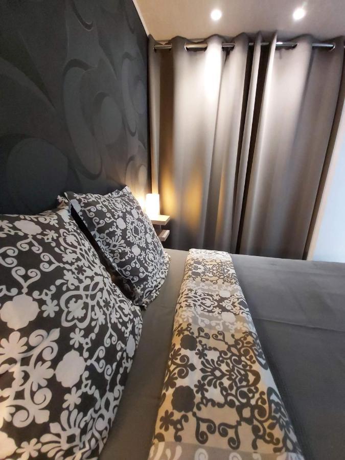 Studio Villa Nui Cuers Zewnętrze zdjęcie